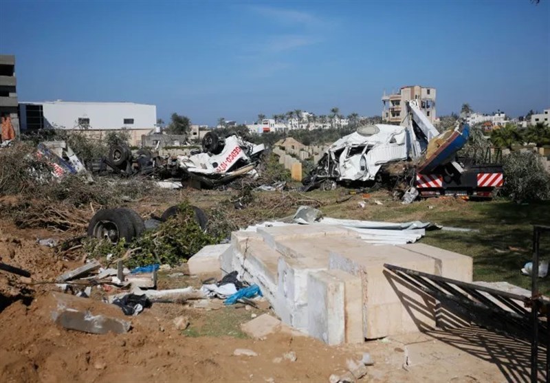 جريمة الصهاينة الجديدة في تدمير المقابر في غزة