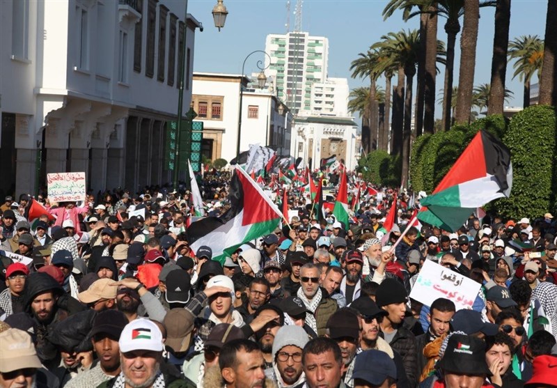 خرج المغاربة إلى الشوارع دعما لفلسطين