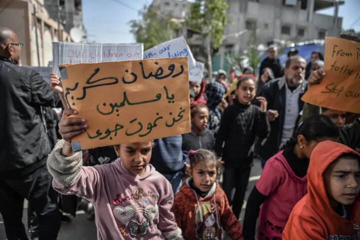 خبير اقتصادي: الجوع هو رافعة الضغط الصهيوني على حماس