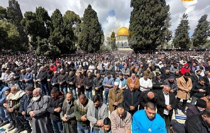 الاحتفال الكبير بصلاة الجمعة الأخيرة من رمضان في المسجد الأقصى