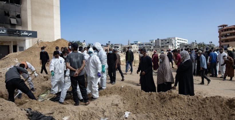 كشف أبعاد جديدة للجرائم الصهيونية في المقابر الجماعية بغزة