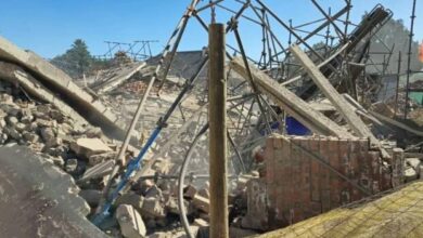 انهيار مبنى في جنوب أفريقيا / دفن 59 شخصا تحت الأنقاض