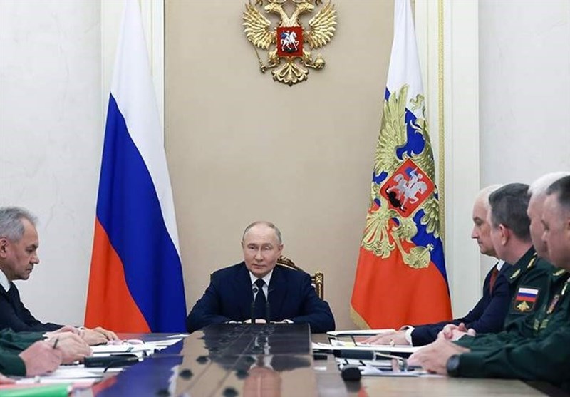 بوتين: الاقتصاد الروسي يجب أن يصبح دفاعياً