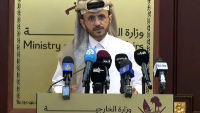 وأعلنت قطر استعدادها لتقديم المساعدة في البحث عن المروحية التي تقل رئيسي