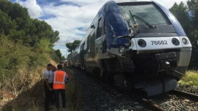 أصيب 67 شخصا في حادث تصادم قطارين في روسيا