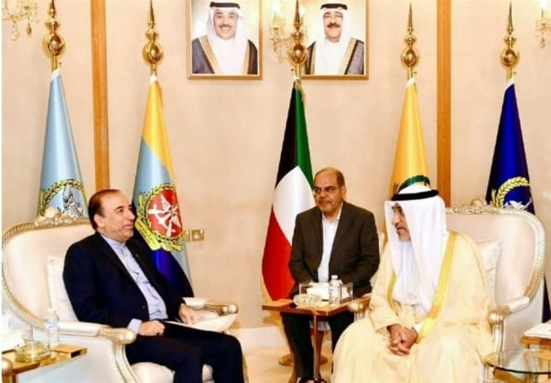 لقاء السفير الإيراني في الكويت مع النائب الأول لرئيس وزراء هذا البلد