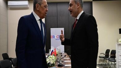 مشاورات بين وزيري خارجية تركيا وروسيا حول التطورات في غزة وجنوب القوقاز