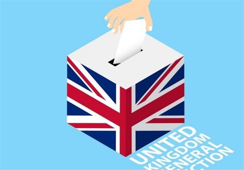 وزير بريطاني يعترف بالمراهنة على موعد الانتخابات