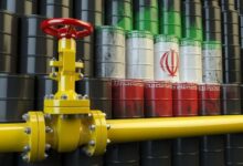 تصدير مليون و450 ألف برميل من النفط الإيراني إلى الصين