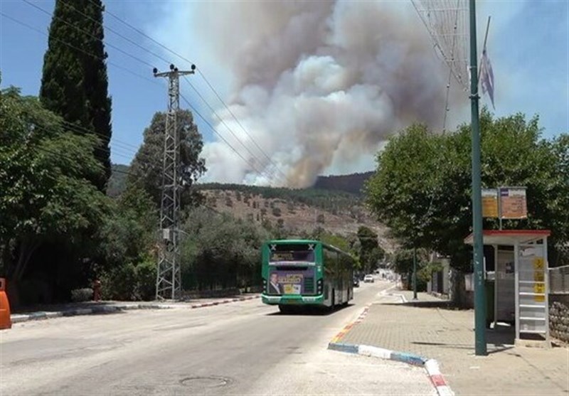 حريق هائل شمال فلسطين بعد هجوم عنيف من حزب الله