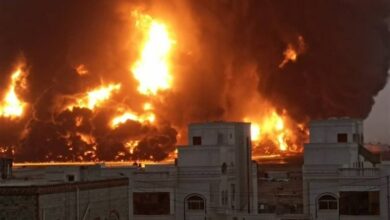 غارة جوية أمريكية وبريطانية على مطار الحديدة باليمن