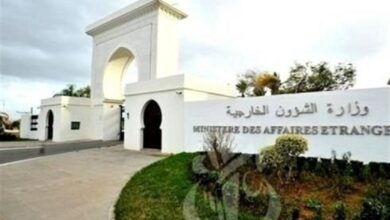 وتدين الجزائر الإجراء الذي اتخذه النظام الإسرائيلي ضد الأونروا