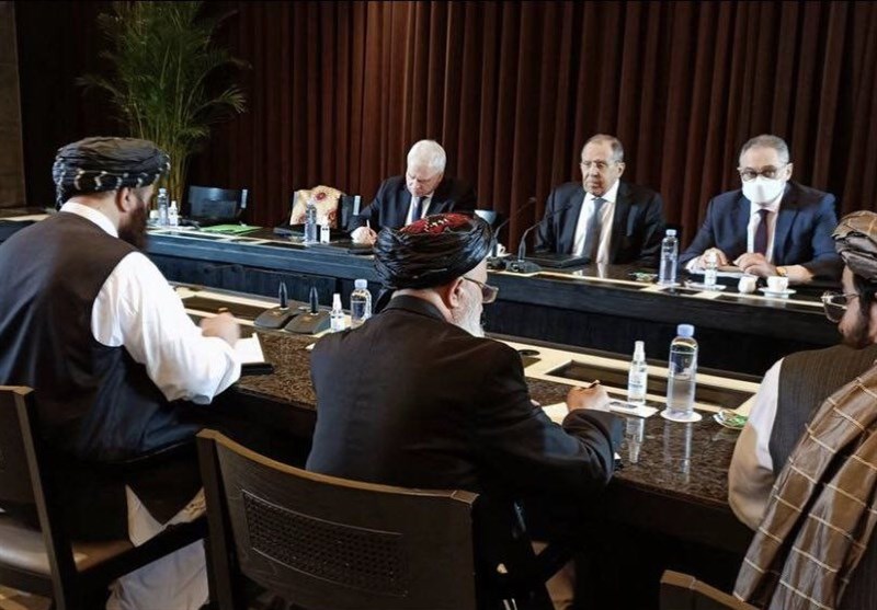 تعليق خبير مؤسسة كارنيغي على التفاعل بين روسيا وطالبان