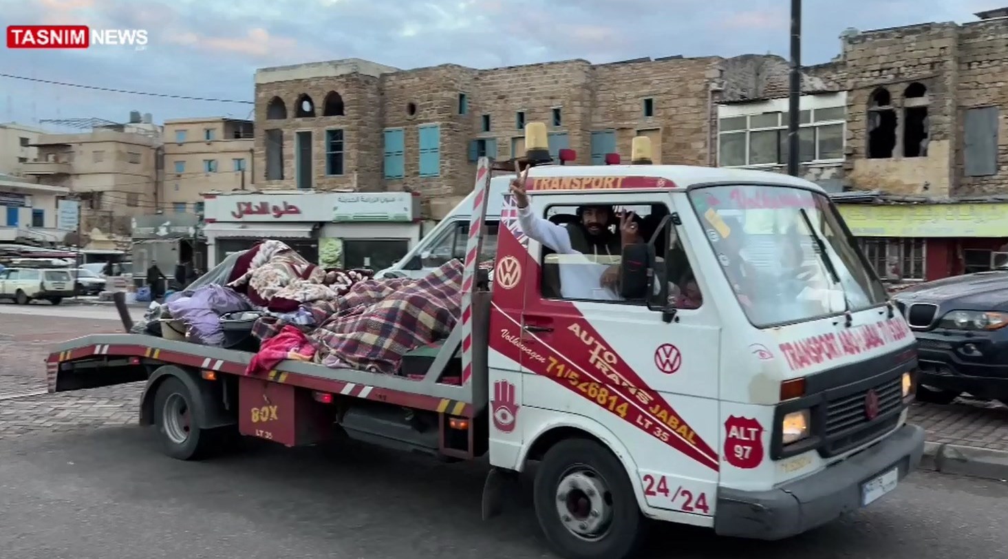 موجة عودة الشيعة في جنوب لبنان بشعار لبيك أو الحسين
