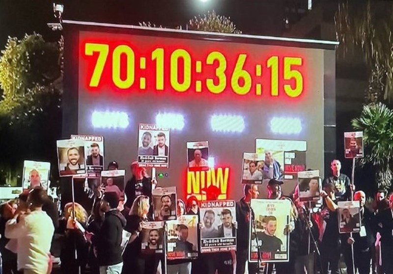 أهالي الأسرى الإسرائيليين: نتنياهو يعرقل اتفاق تبادل الأسرى