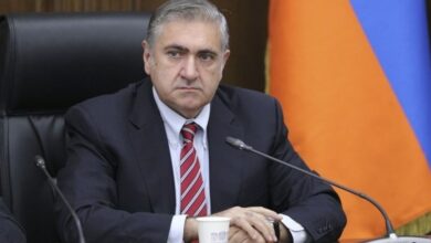 المعارضون: باشينيان يستسلم لمطالب علييف