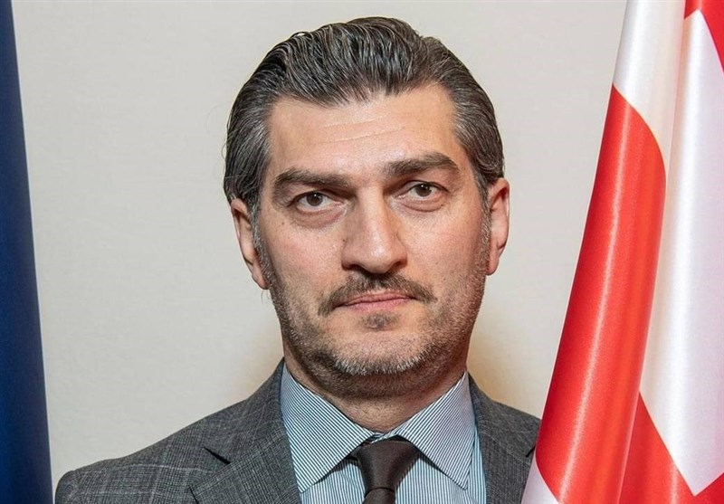 جورجيا في قبضة الأزمة؛ الانقلاب الغربي الناعم وخطر الحرب الأهلية