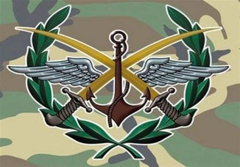 نافيا الادعاء بأن الإرهابيين يتقدمون على الحدود السورية
