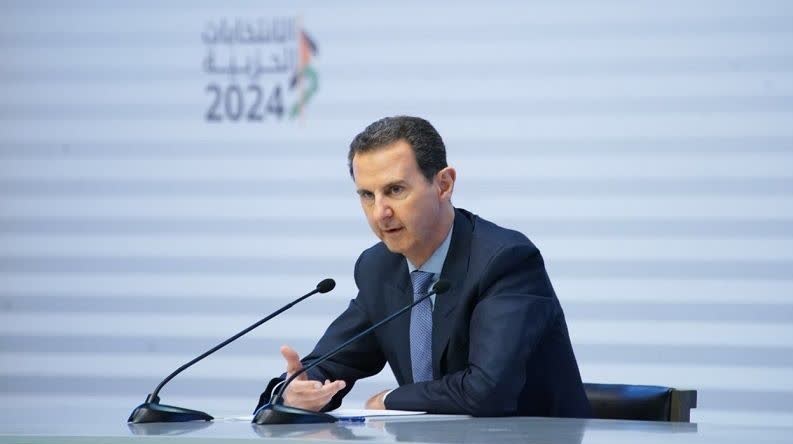 ونقل التلفزيون الروسي عن الكرملين: بشار الأسد في موسكو