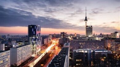 ويراقب بروكسل الاقتصاد الألماني عن كثب
