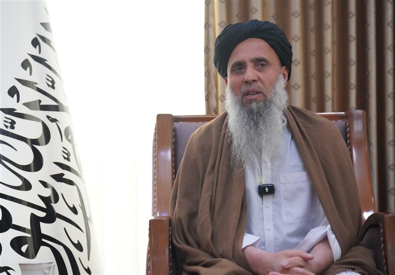 تبادل الأسرى بين الولايات المتحدة وطالبان؛ تم إطلاق سراح خان محمد