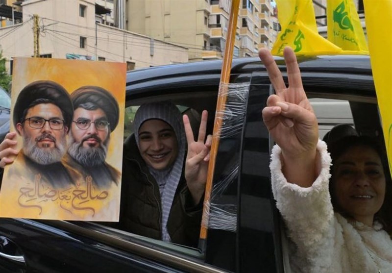 موجة عظيمة من اللبنانيين يعودون إلى الجنوب/الهجوم على المواطنين اللبنانيين