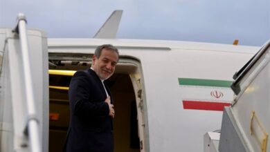 غادر العراق إلى عمان