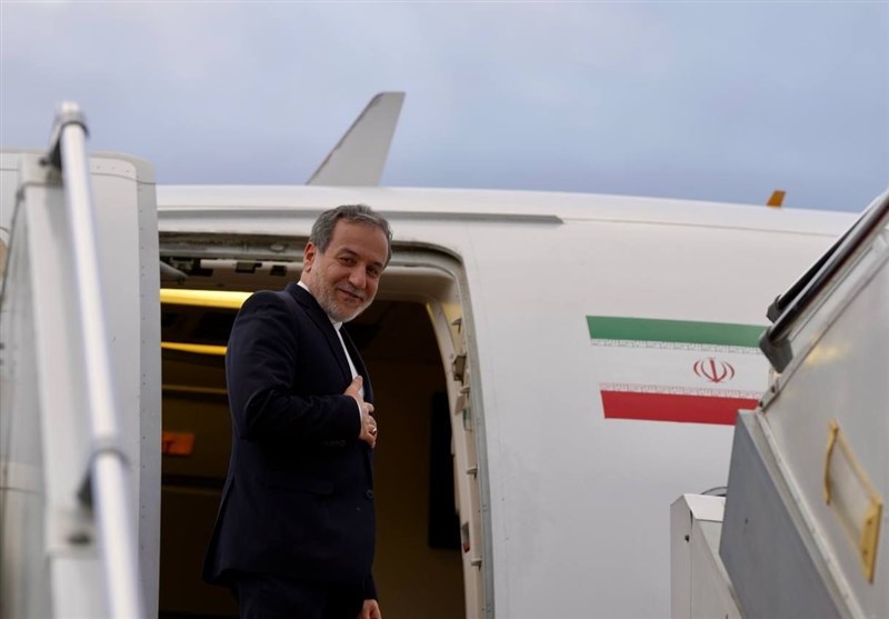 غادر العراق إلى عمان
