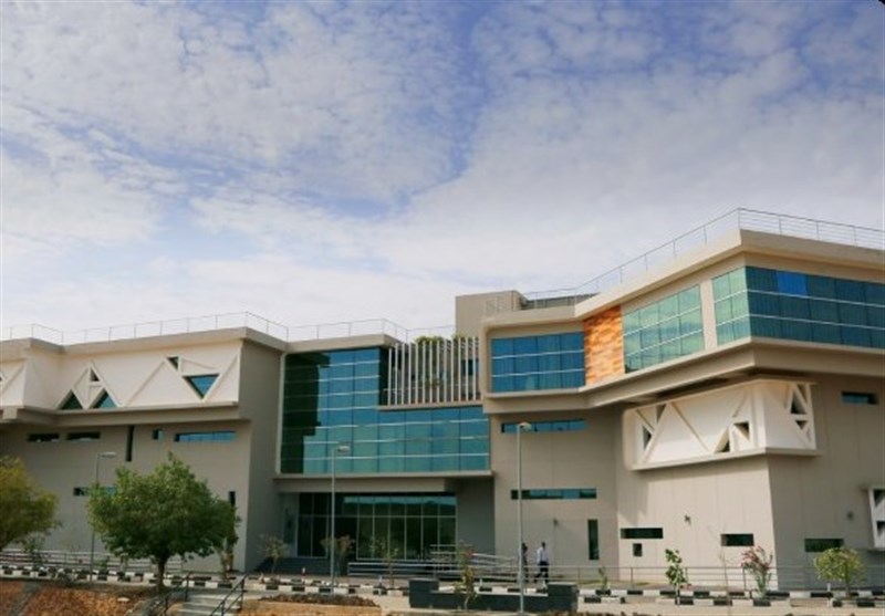 العشرات من الطالبات الأفغانية على وشك إطلاق النار من عمان