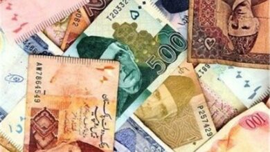 طالبان أمر لحظر استخدام روبية باكستانية