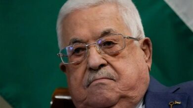 مئات من الصهاينة يقودون السلطة الفلسطينية