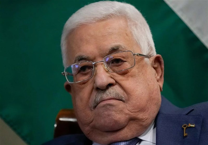 مئات من الصهاينة يقودون السلطة الفلسطينية