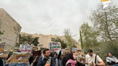 الطلاب الفلسطينيين يضربون في جامعة Quds