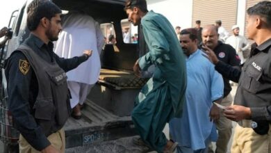 تهديد باكستان برفض اللاجئين الأفغان في انتظار النقل إلى الغرب