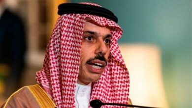 وزير الخارجية السعودي: يجب أن يعود إلى قطاع غزة على الفور