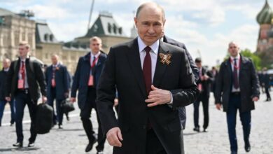 محادثات بين الممثل الأمريكي الخاص والرئيس الروسي بشأن خطة لحل الأزمة الأوكرانية /روسيا , أوكرانيا , الولايات المتحدة , الأزمة الأوكرانية , دونالد ترامب