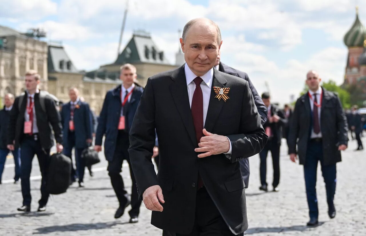 محادثات بين الممثل الأمريكي الخاص والرئيس الروسي بشأن خطة لحل الأزمة الأوكرانية /روسيا , أوكرانيا , الولايات المتحدة , الأزمة الأوكرانية , دونالد ترامب