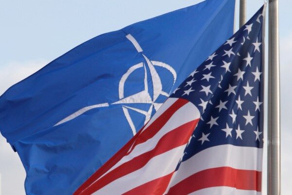 الكونغرس يتلقى مقترحًا بشأن انسحاب أمريكا من حلف الناتو /الكونغرس الأمريكي , حلف الناتو , توماس مَسی , السياسة الأمريكية , العلاقات الدولية