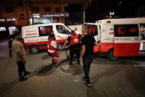 استشهاد فلسطيني برصاص قوات النظام الصهيوني في الخليل /فلسطين , النظام الصهيوني , الخليل , شهيد , جمعية الهلال الأحمر الفلسطيني